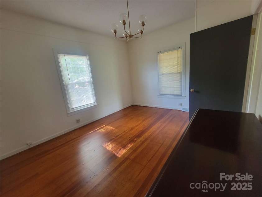 309 11th Street, Kannapolis, NC 28083.  MLS# CAR4255485, YatesRealty ID 27757. 