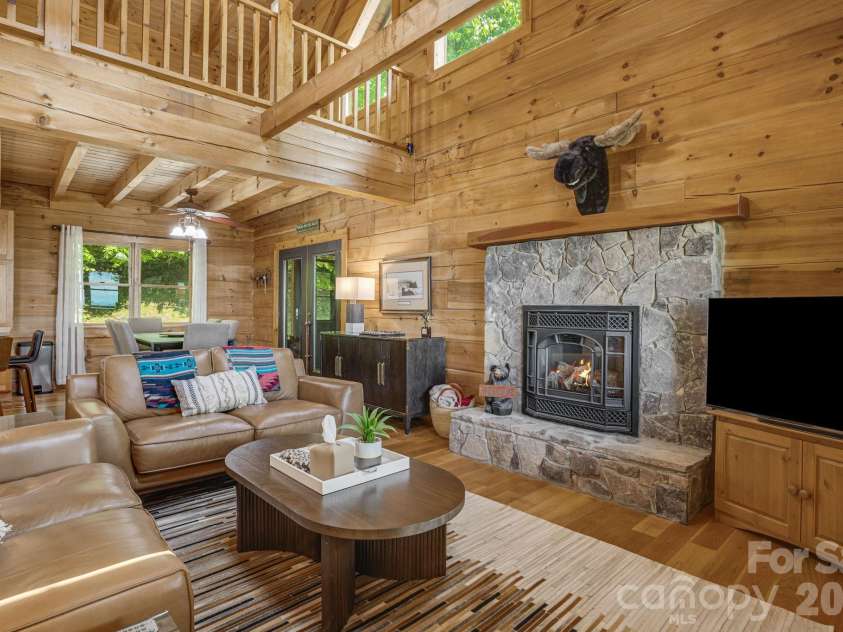 721 Mckinney Gap Drive, Mars Hill, NC 28754.  MLS# CAR4363465, YatesRealty ID 27757. 