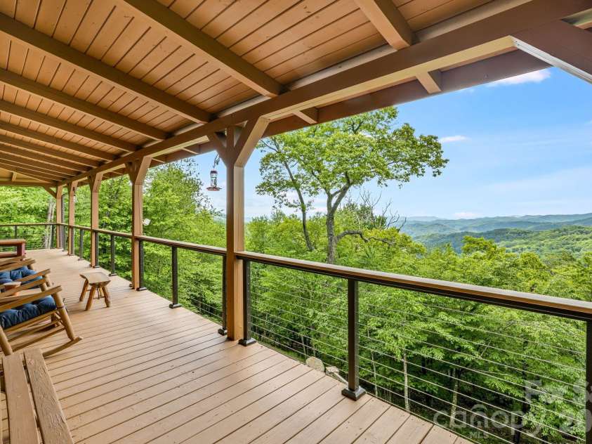 721 Mckinney Gap Drive, Mars Hill, NC 28754.  MLS# CAR4363465, YatesRealty ID 27757. 