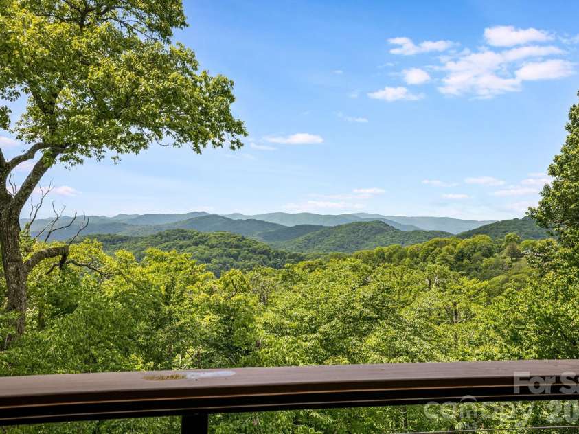 721 Mckinney Gap Drive, Mars Hill, NC 28754.  MLS# CAR4363465, YatesRealty ID 27757. 