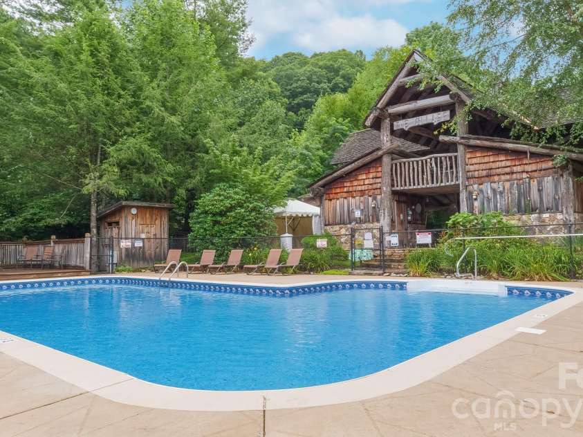 721 Mckinney Gap Drive, Mars Hill, NC 28754.  MLS# CAR4363465, YatesRealty ID 27757. 