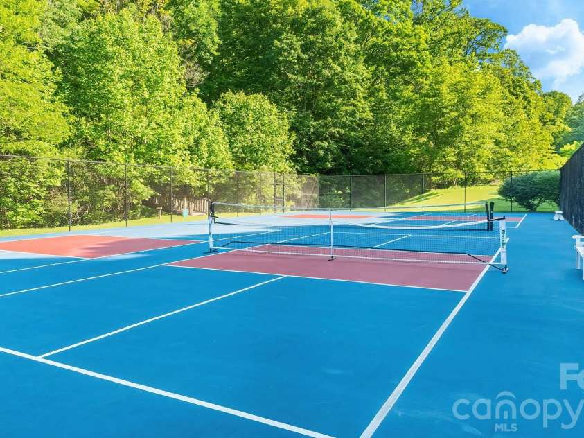 721 Mckinney Gap Drive, Mars Hill, NC 28754.  MLS# CAR4363465, YatesRealty ID 27757. 