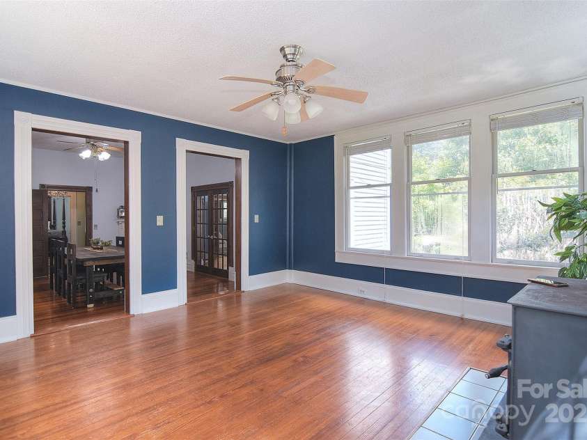 1707 Main Street, Salisbury, NC 28144.  MLS# CAR4281893, YatesRealty ID 27758. 