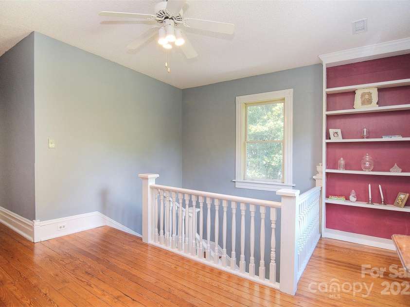 1707 Main Street, Salisbury, NC 28144.  MLS# CAR4281893, YatesRealty ID 27758. 