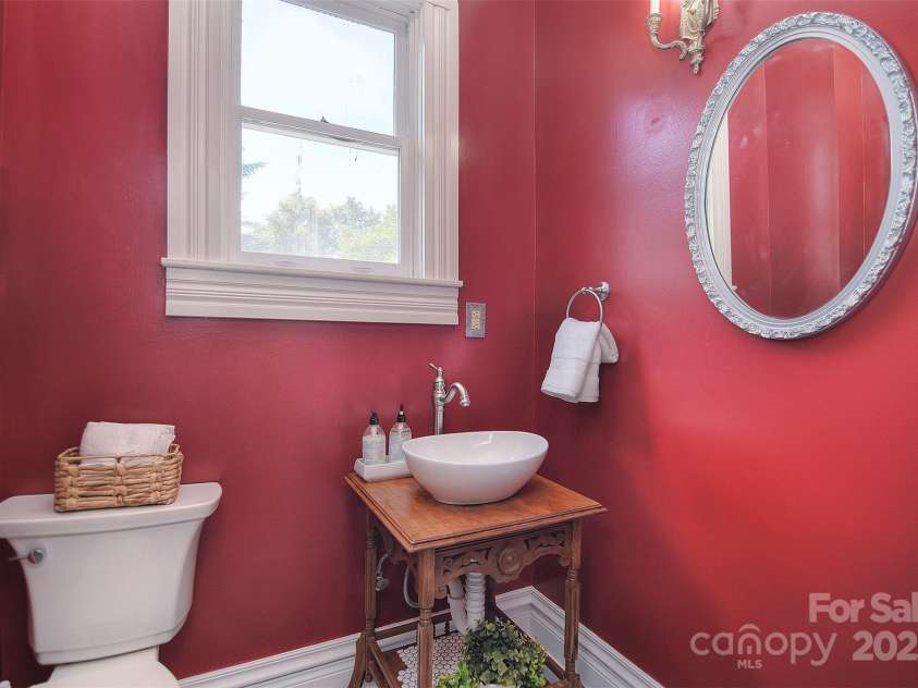1707 Main Street, Salisbury, NC 28144.  MLS# CAR4281893, YatesRealty ID 27758. Upstairs Hall bathroom