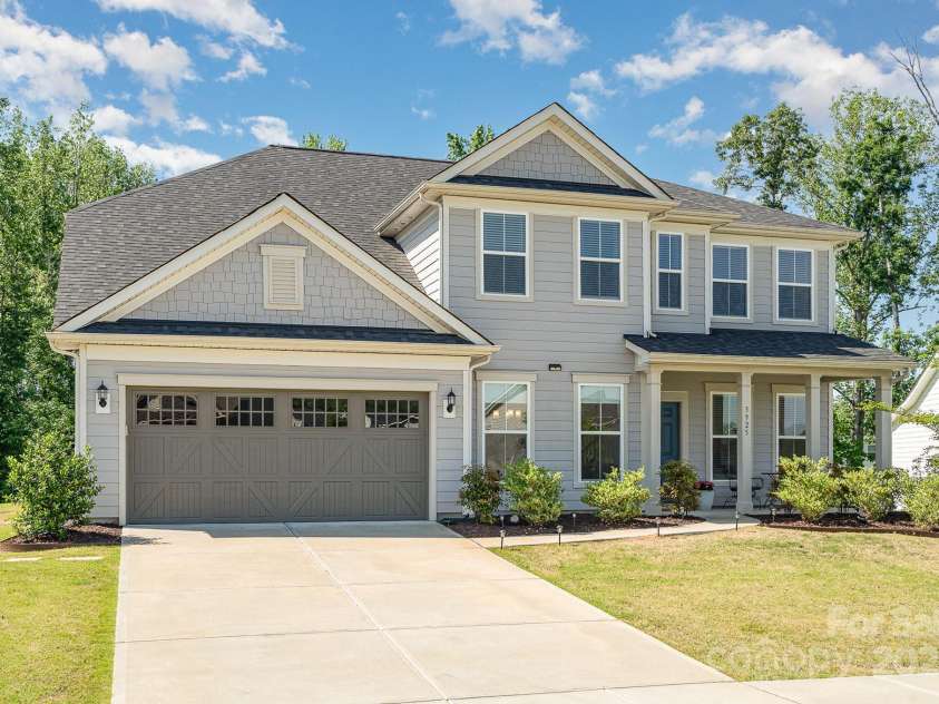 3925 Tokay Lane, Indian Land, SC 29707.  MLS# CAR4250726, YatesRealty ID 27759. Welcome Home!