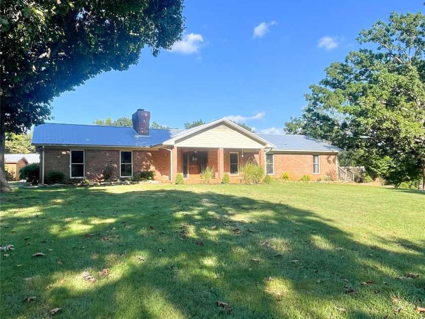 1610 Sierra Road, York, SC 29745.  MLS# CAR4184890, YatesRealty ID 2776. 