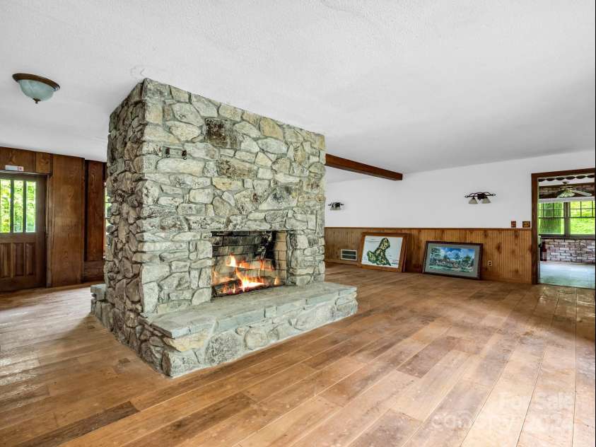 270 Mills River Way, Horse Shoe, NC 28742.  MLS# CAR4190323, YatesRealty ID 2776. 