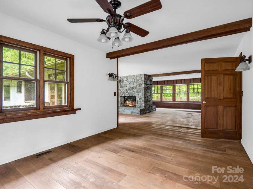 270 Mills River Way, Horse Shoe, NC 28742.  MLS# CAR4190323, YatesRealty ID 2776. 