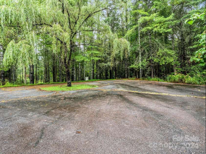 270 Mills River Way, Horse Shoe, NC 28742.  MLS# CAR4190323, YatesRealty ID 2776. 