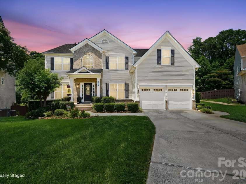 8465 Mossy Cup Trail, Harrisburg, NC 28075.  MLS# CAR4389064, YatesRealty ID 27761. 