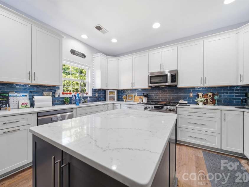 8465 Mossy Cup Trail, Harrisburg, NC 28075.  MLS# CAR4389064, YatesRealty ID 27761. 