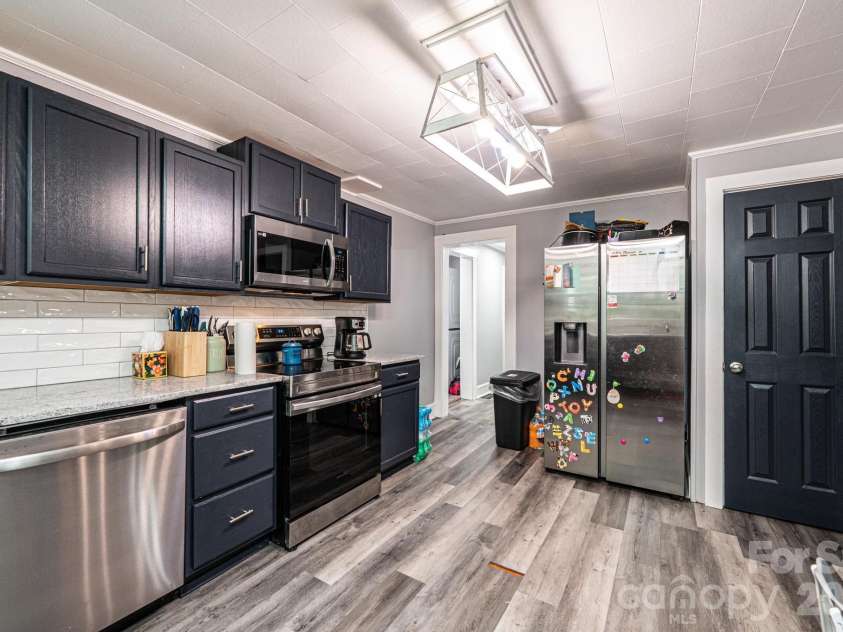 224 broadway Street, Lenoir, NC 28645.  MLS# CAR4389505, YatesRealty ID 27762. 
