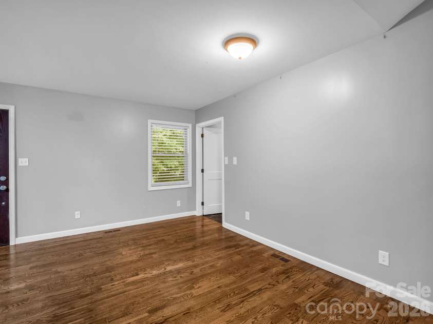 103 Ross Road, Shelby, NC 28150.  MLS# CAR4389907, YatesRealty ID 27763. 