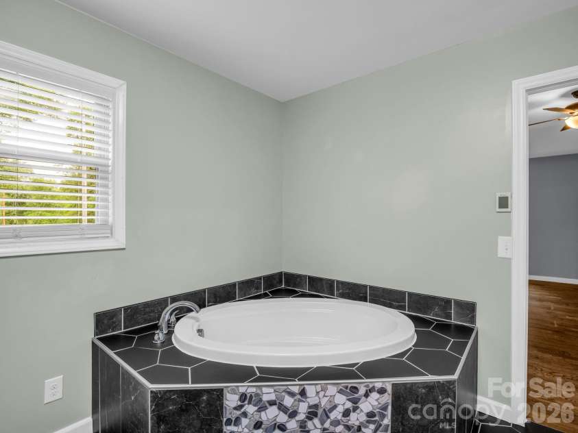 103 Ross Road, Shelby, NC 28150.  MLS# CAR4389907, YatesRealty ID 27763. 