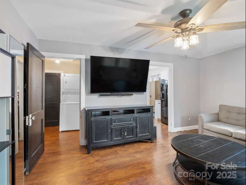 206 Friedheim Road, Rock Hill, SC 29730.  MLS# CAR4277745, YatesRealty ID 27763. Living Room