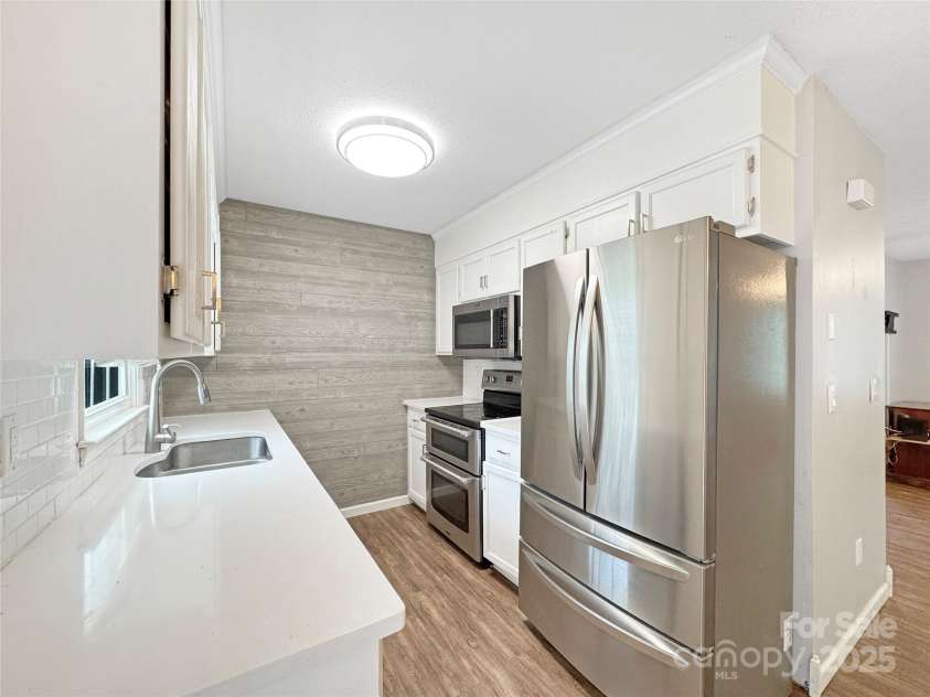 1443 Baton School Road, Granite Falls, NC 28630.  MLS# CAR4283297, YatesRealty ID 27767. 