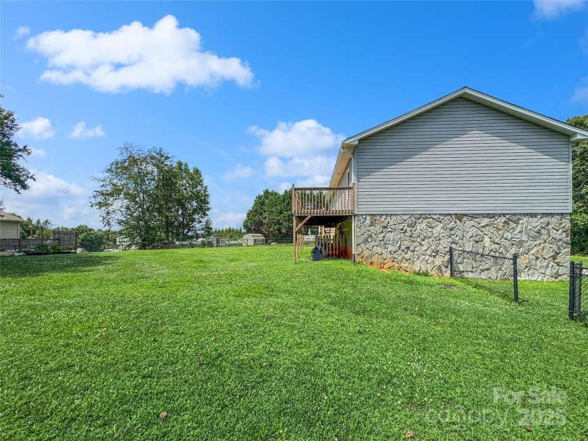 1443 Baton School Road, Granite Falls, NC 28630.  MLS# CAR4283297, YatesRealty ID 27767. 