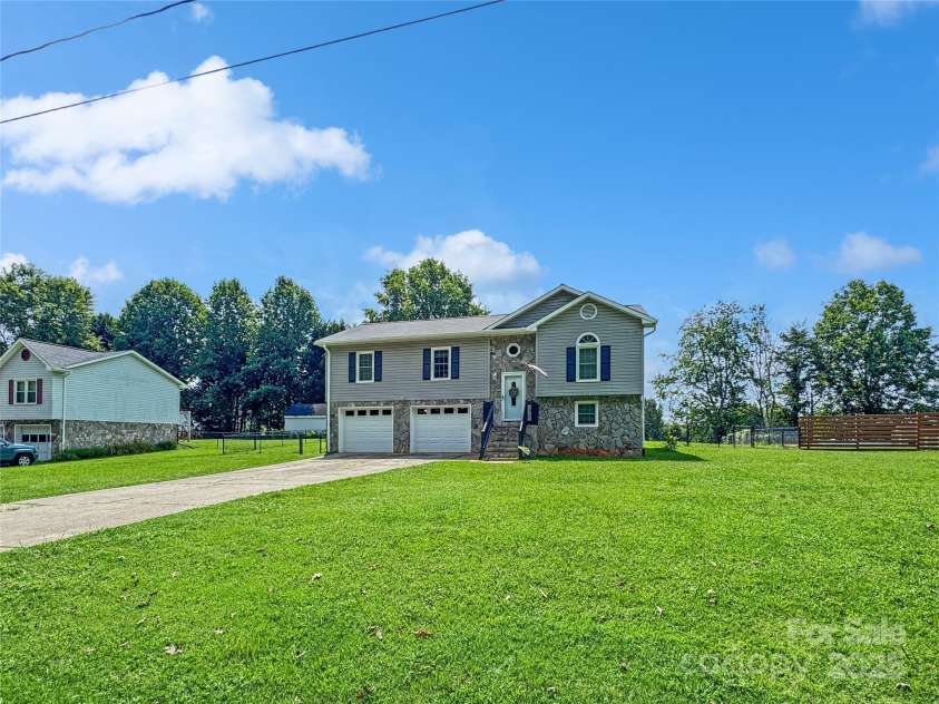 1443 Baton School Road, Granite Falls, NC 28630.  MLS# CAR4283297, YatesRealty ID 27767. 