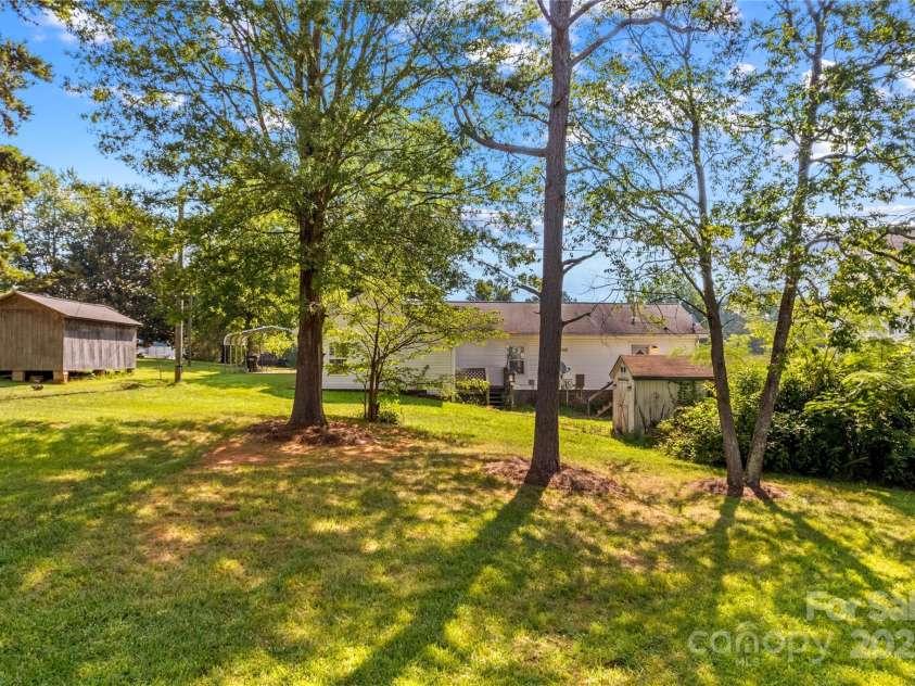 123 Ensign Place, Mooresville, NC 28117.  MLS# CAR4283762, YatesRealty ID 27768. 