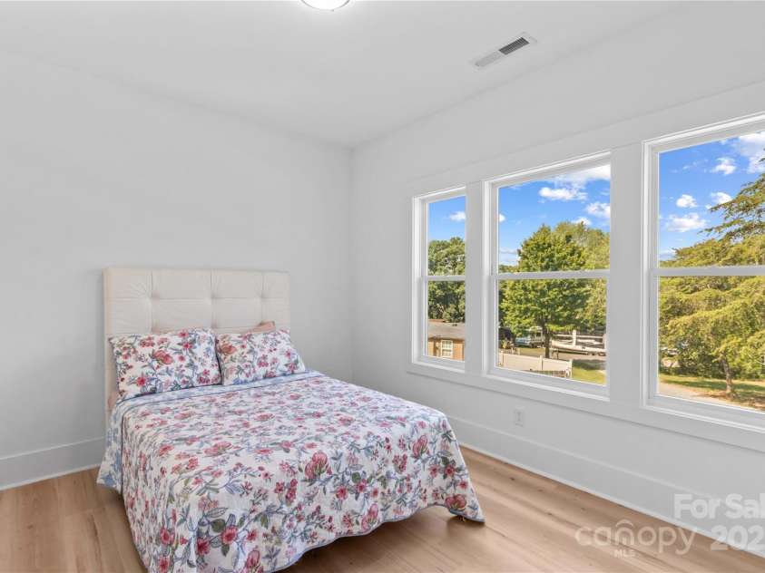 123 Ensign Place, Mooresville, NC 28117.  MLS# CAR4283762, YatesRealty ID 27768. Bedroom 3