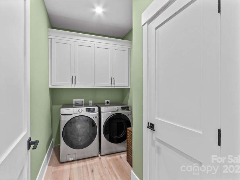 123 Ensign Place, Mooresville, NC 28117.  MLS# CAR4283762, YatesRealty ID 27768. Laundry Room