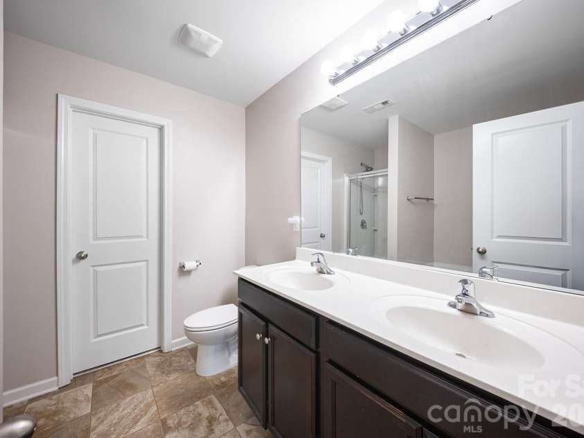 5329 Park Brook Drive, Charlotte, NC 28269.  MLS# CAR4389969, YatesRealty ID 27768. 
