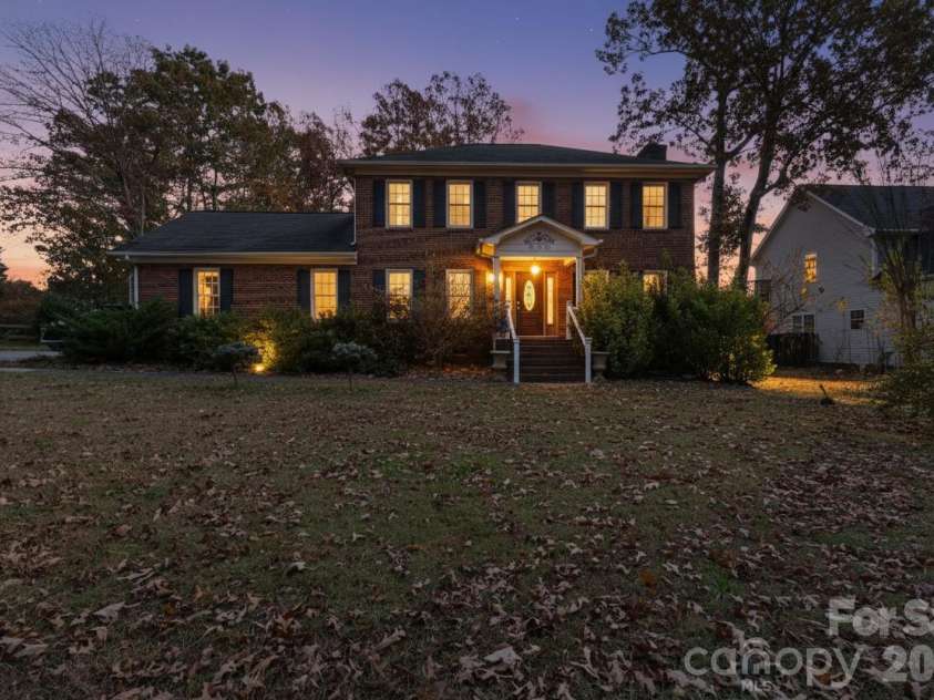 5020 Scaleybark Court, Indian Trail, NC 28079.  MLS# CAR4347130, YatesRealty ID 2777. 