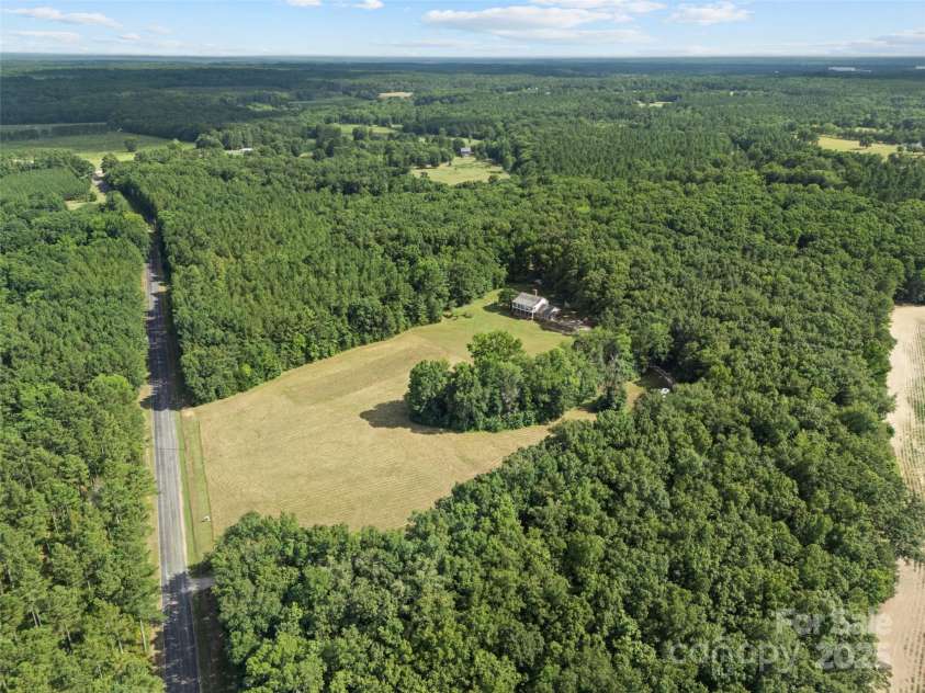 2520 Wooten Road, Chester, SC 29706.  MLS# CAR4283579, YatesRealty ID 27770. 