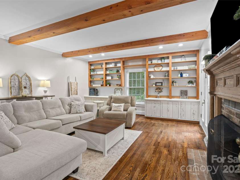 2520 Wooten Road, Chester, SC 29706.  MLS# CAR4330885, YatesRealty ID 27770. 