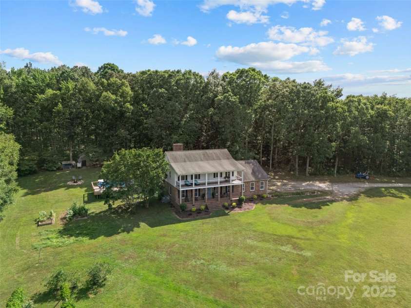 2520 Wooten Road, Chester, SC 29706.  MLS# CAR4330885, YatesRealty ID 27770. 