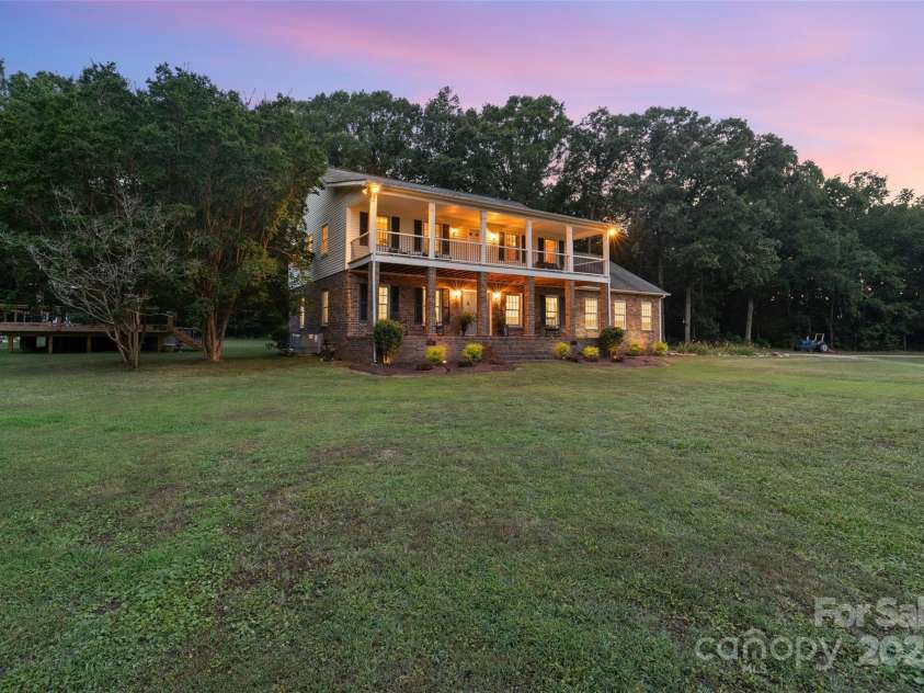 2520 Wooten Road, Chester, SC 29706.  MLS# CAR4330885, YatesRealty ID 27770. 