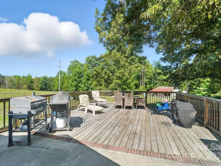 1116 Shop Road, Kershaw, SC 29067.  MLS# CAR4283652, YatesRealty ID 27771. 