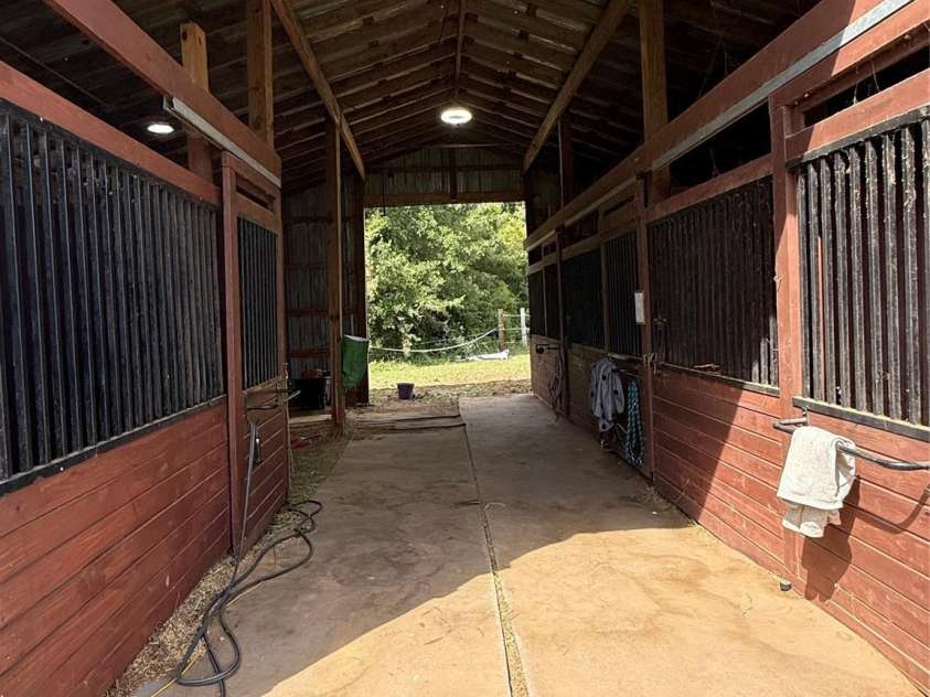 15869 Silver Road, Oakboro, NC 28129.  MLS# CAR4390012, YatesRealty ID 27771. 