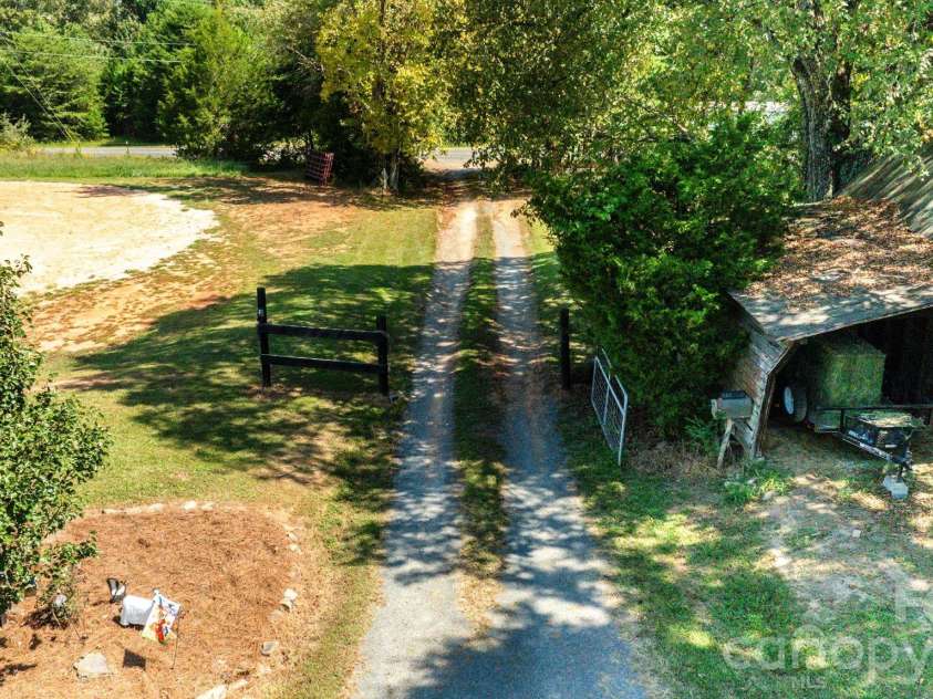 15869 Silver Road, Oakboro, NC 28129.  MLS# CAR4390012, YatesRealty ID 27771. 