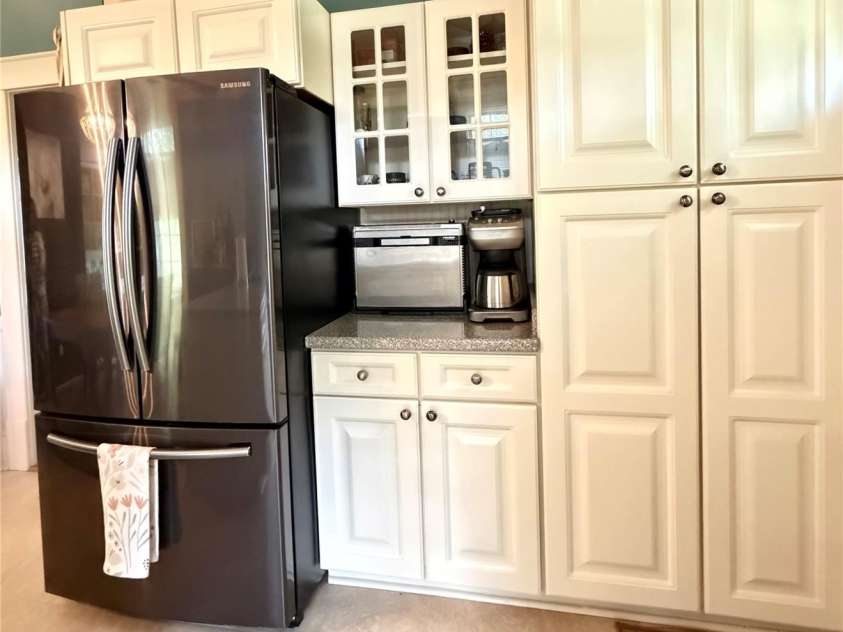 1417 Melrose Drive, Shelby, NC 28152.  MLS# CAR4386455, YatesRealty ID 27772. Kitchen with classic cabinetry