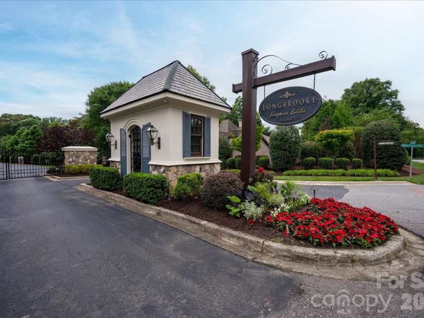 6088 Kimbrell Heights Drive, Fort Mill, SC 29707.  MLS# CAR4388847, YatesRealty ID 27773. 