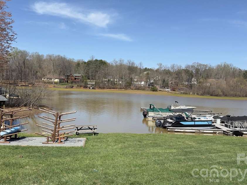 123 Comata Road, Mooresville, NC 28117.  MLS# CAR4334738, YatesRealty ID 27775. 