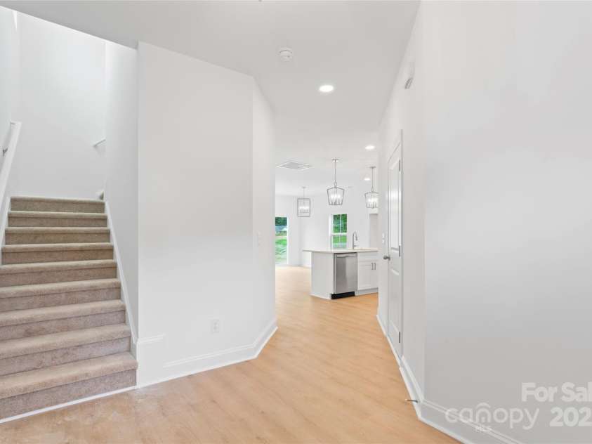 445 Contentment Court, Kannapolis, NC 28083.  MLS# CAR4284839, YatesRealty ID 27776. 