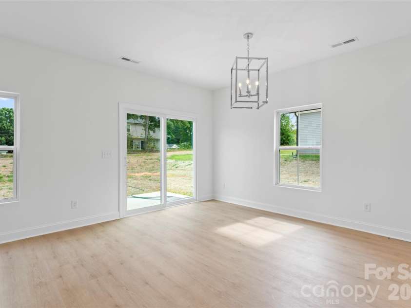 445 Contentment Court, Kannapolis, NC 28083.  MLS# CAR4284839, YatesRealty ID 27776. 