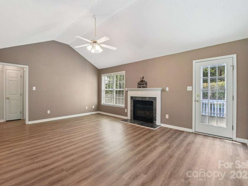 1114 Courtney Cove Court, Gastonia, NC 28052.  MLS# CAR4284403, YatesRealty ID 27777. 