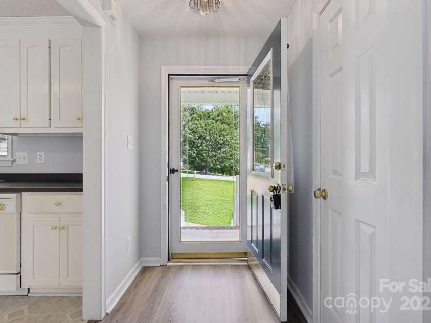 1114 Courtney Cove Court, Gastonia, NC 28052.  MLS# CAR4284403, YatesRealty ID 27777. 