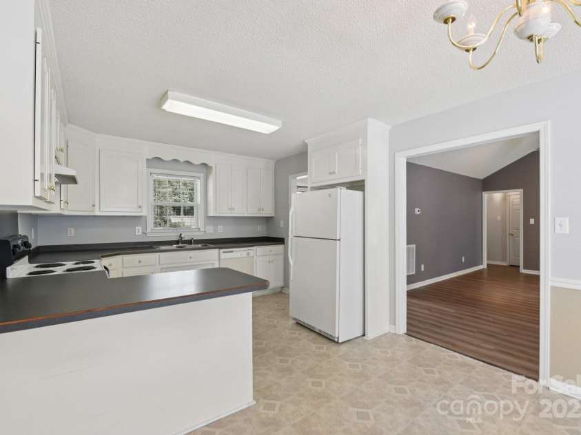 1114 Courtney Cove Court, Gastonia, NC 28052.  MLS# CAR4284403, YatesRealty ID 27777. 