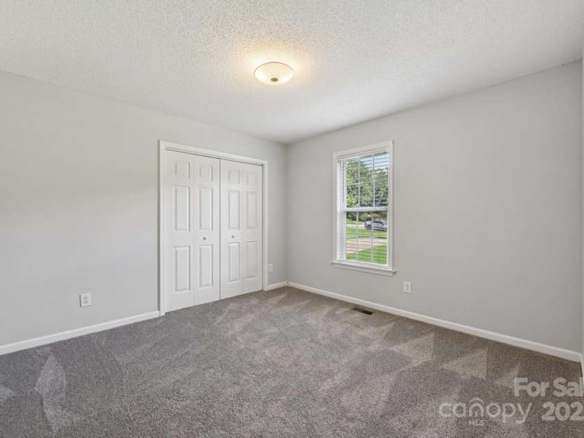 1114 Courtney Cove Court, Gastonia, NC 28052.  MLS# CAR4284403, YatesRealty ID 27777. 