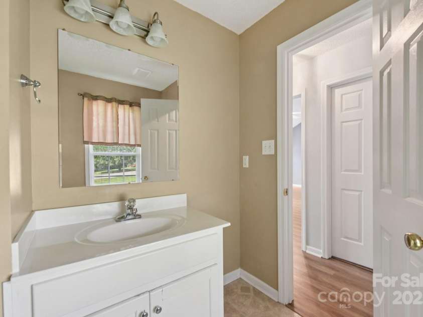 1114 Courtney Cove Court, Gastonia, NC 28052.  MLS# CAR4284403, YatesRealty ID 27777. 