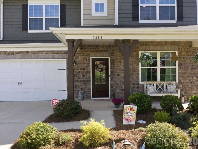 5688 Newton Way, Maiden, NC 28650.  MLS# CAR4384770, YatesRealty ID 27777. 