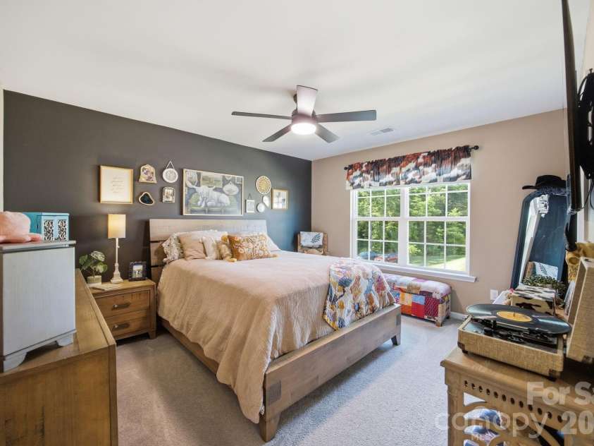 5688 Newton Way, Maiden, NC 28650.  MLS# CAR4384770, YatesRealty ID 27777. 