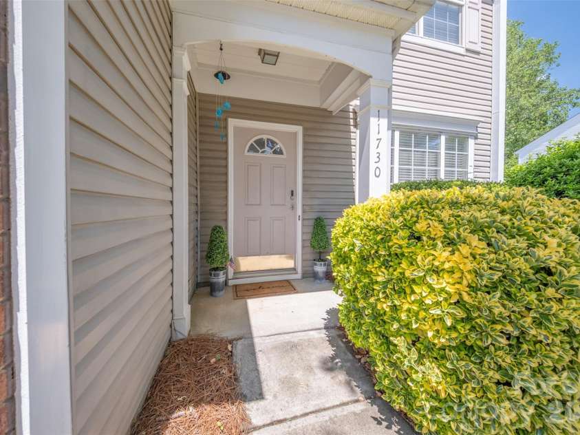 11730 Huxley Road, Charlotte, NC 28277.  MLS# CAR4376751, YatesRealty ID 27778. 