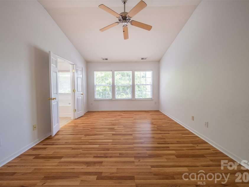 11730 Huxley Road, Charlotte, NC 28277.  MLS# CAR4376751, YatesRealty ID 27778. 
