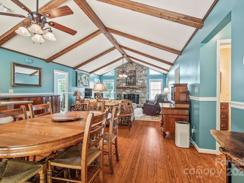 1995 Hemlock Trail, Columbus, NC 28722.  MLS# CAR4278397, YatesRealty ID 27778. 